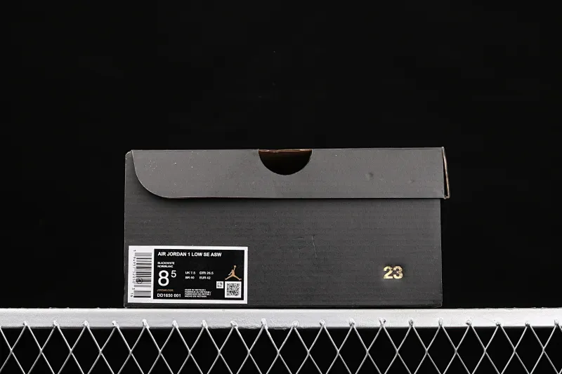 All categories Air Jordan Jordan series basketball shoes Air Jordan 1 Low Air Jordan 1 Low ASW AJ1 Joe 1 low-top All-star patent leather black low-top basketball shoes DD1650-001